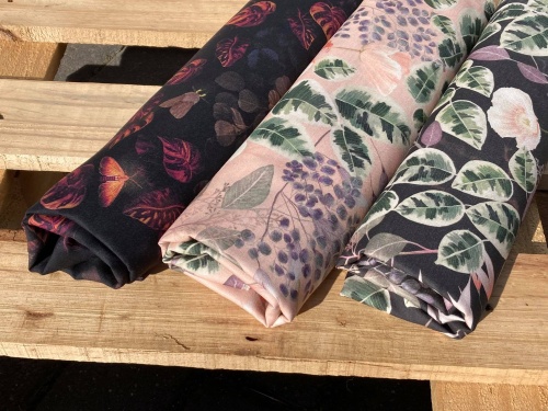 bawełna BIO nadruk "Ćmy nocą" sklep Alternative Textiles