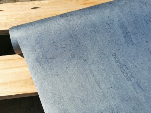 tkanina korkowa w kolorze stalowym