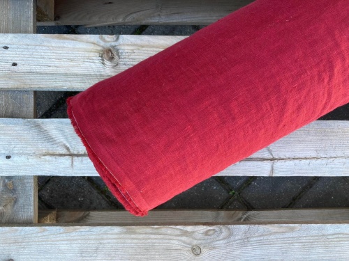 tkanina lniana czerwona 185g - sklep Alternative Textiles