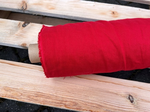 len, tkanina lniana 155g, czerwień- sklep Alternative Textiles.jpg