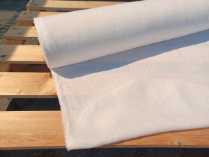 Len, naturalna tkanina lniana, BIEL KREMOWA 230g  (cena za 0,5m) 