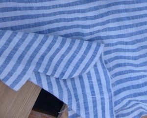 BLEN Len, tkanina lniana na pościel stonewashed 250 cm, biało niebieskie paski, 190g/m2 (cena za 0,5m) 