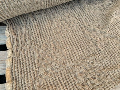 tkanina lniana, wafel ze wzorkiem jasny brudny beż - sklep Alternative Textiles.jpg