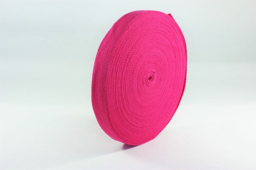 taśma 100% bawełna, w kolorze fuksji, o szerokości 3 cm