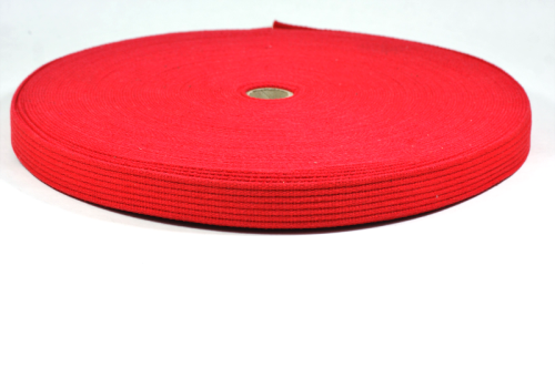 taśma bawełniana w kolorze czerwonym