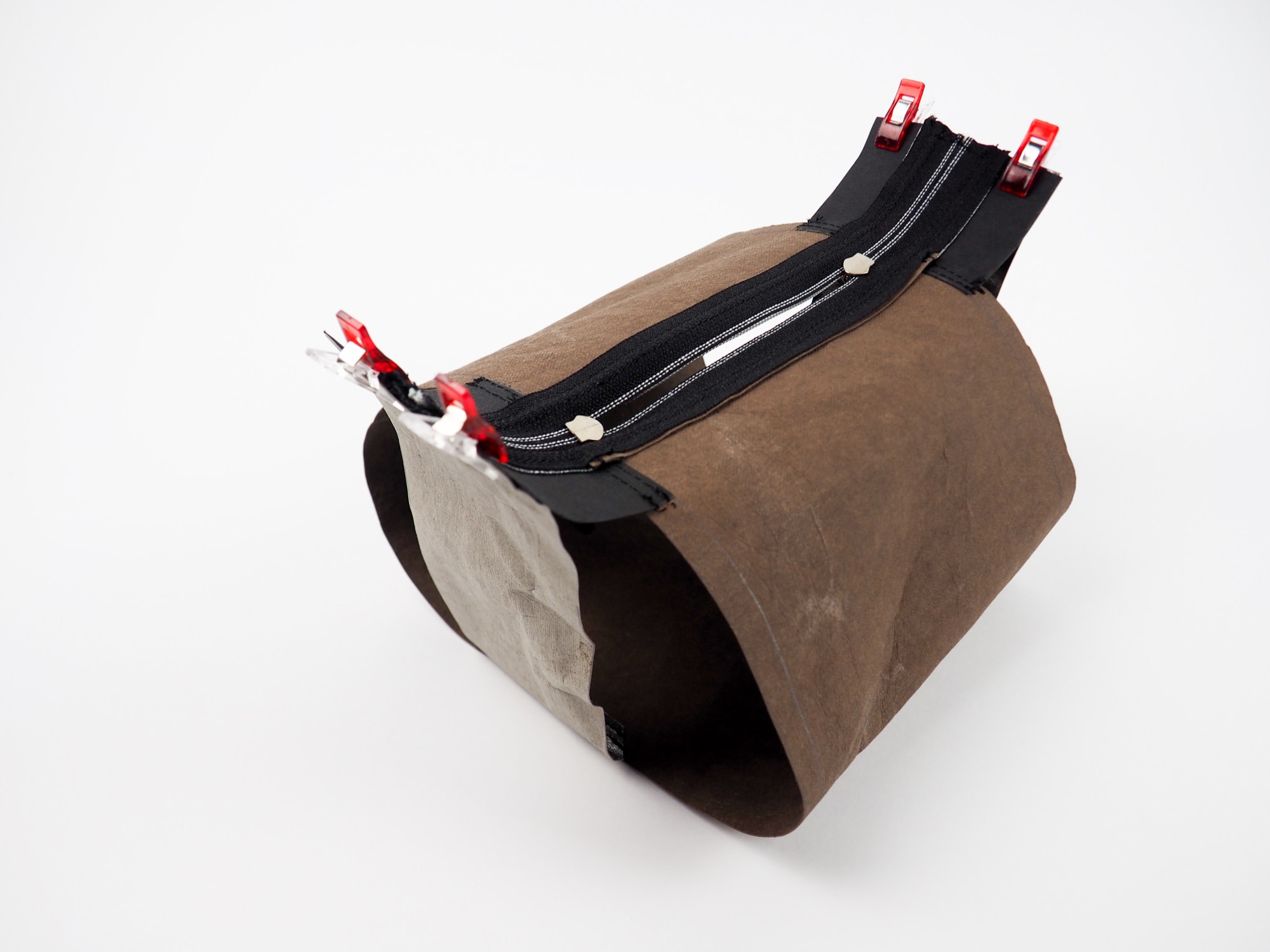 Washtaszka - tutorial na prostą listonoszkę z resztek washpapy - sklep Alternative Textiles